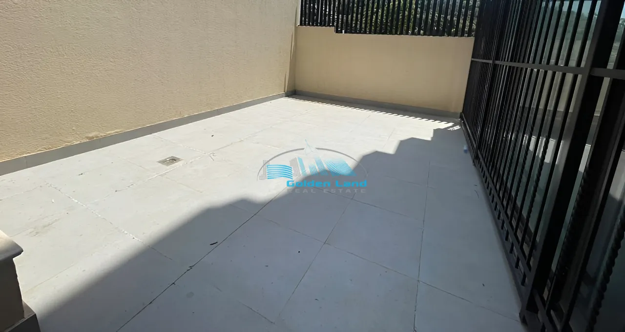 Apartment for Sale in Kfar Hbab