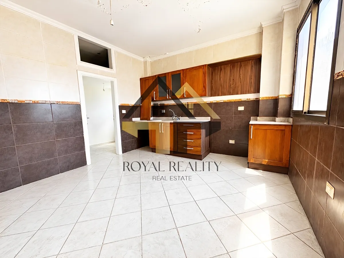 Apartment for sale in Hamra