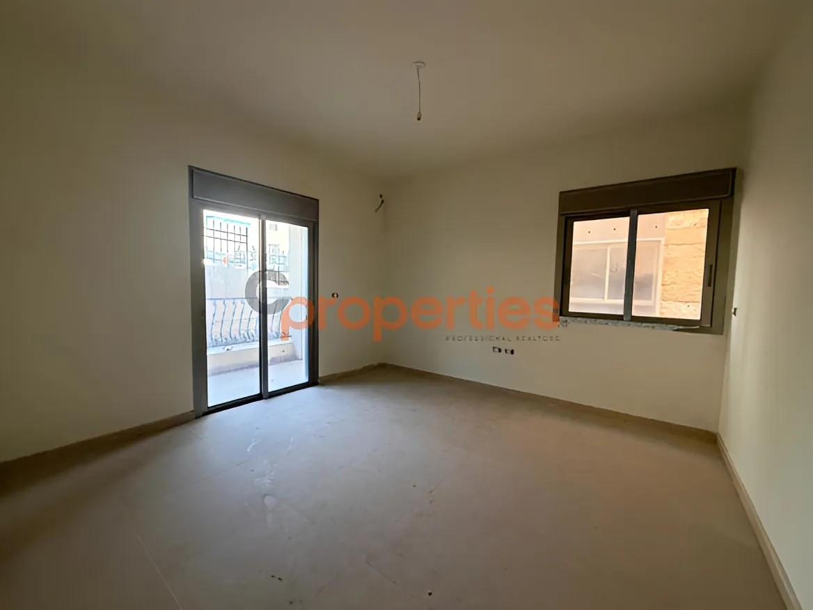 Apartment for Sale in Ballouneh - 3 bed, 3 bath