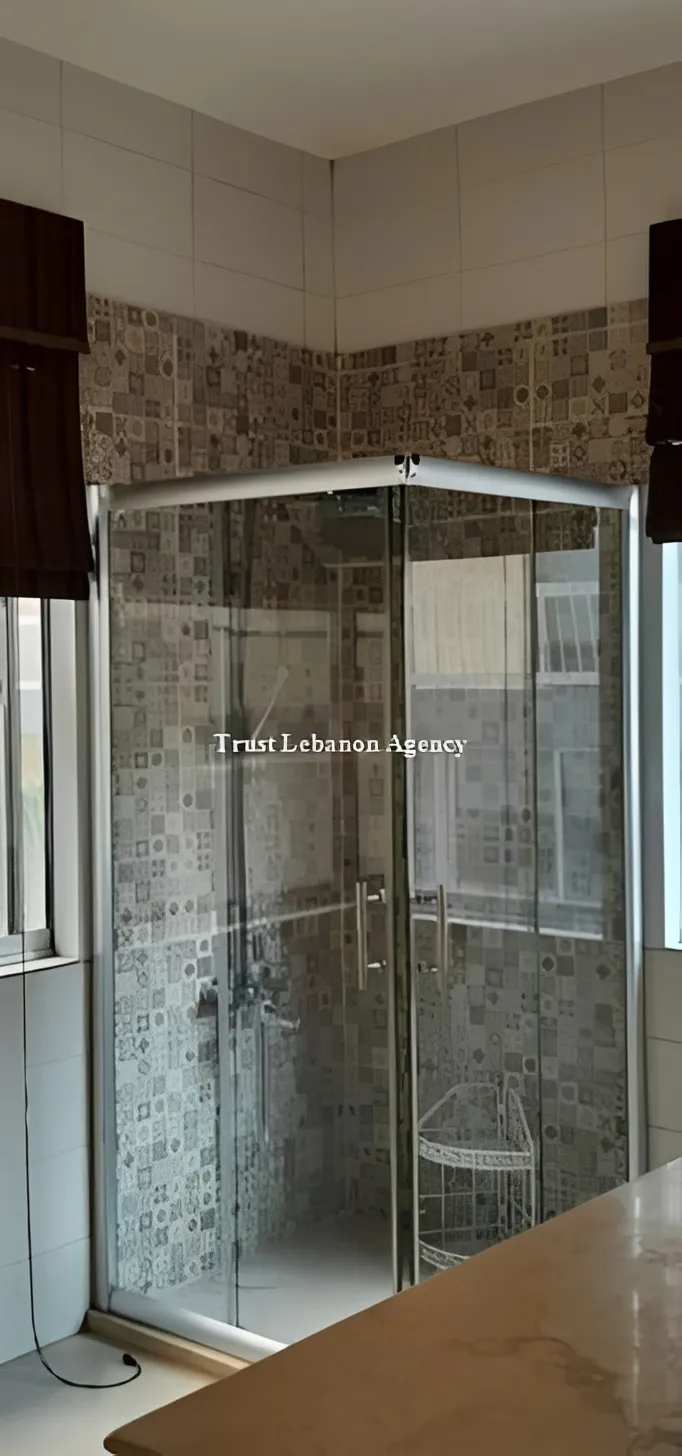 Commercial Property For Rent in Beirut, Badaro