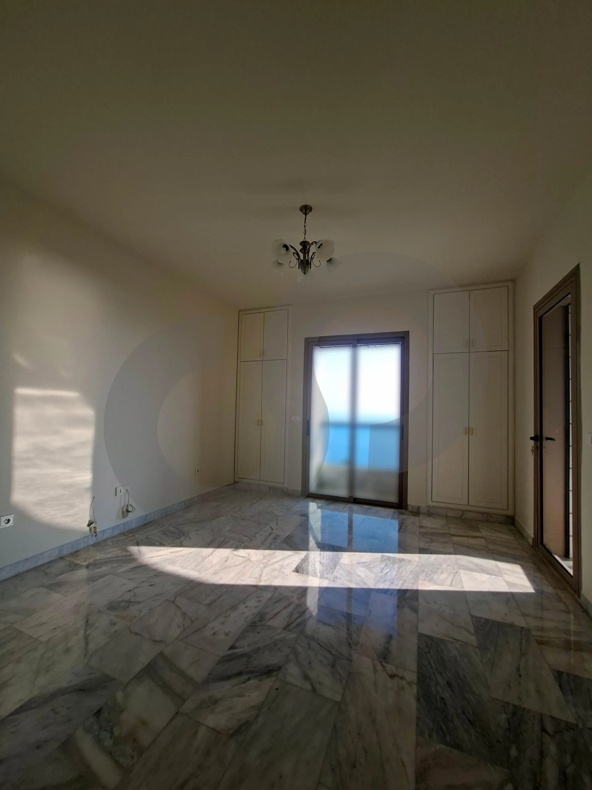 Apartment for Sale in Raoucheh