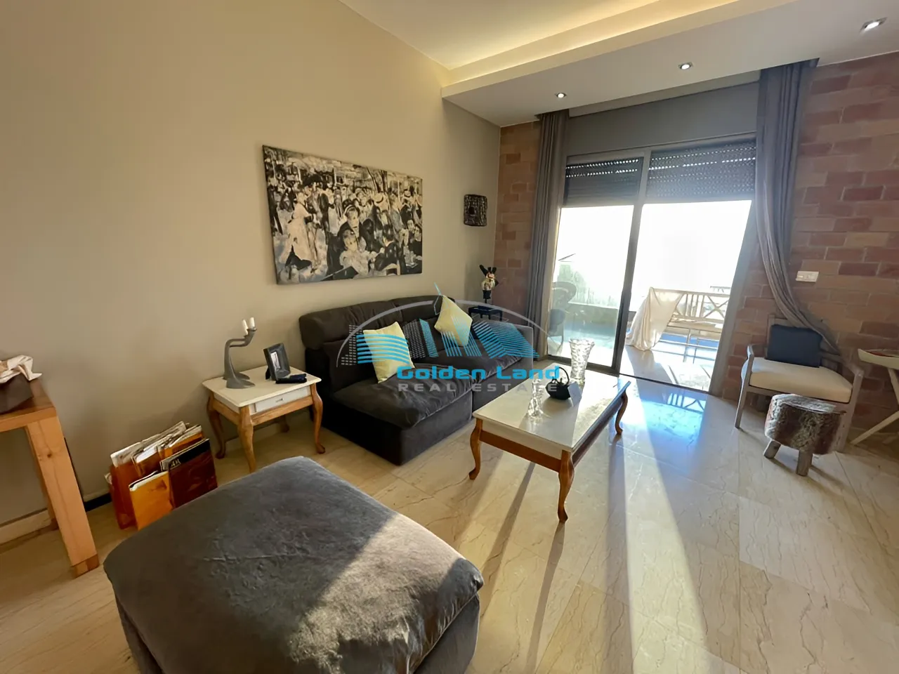 Apartment for Sale in Haret Sakher