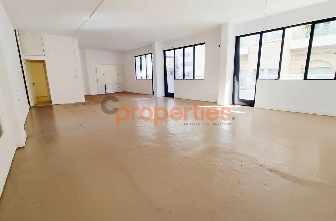 Office for Rent in Achrafieh