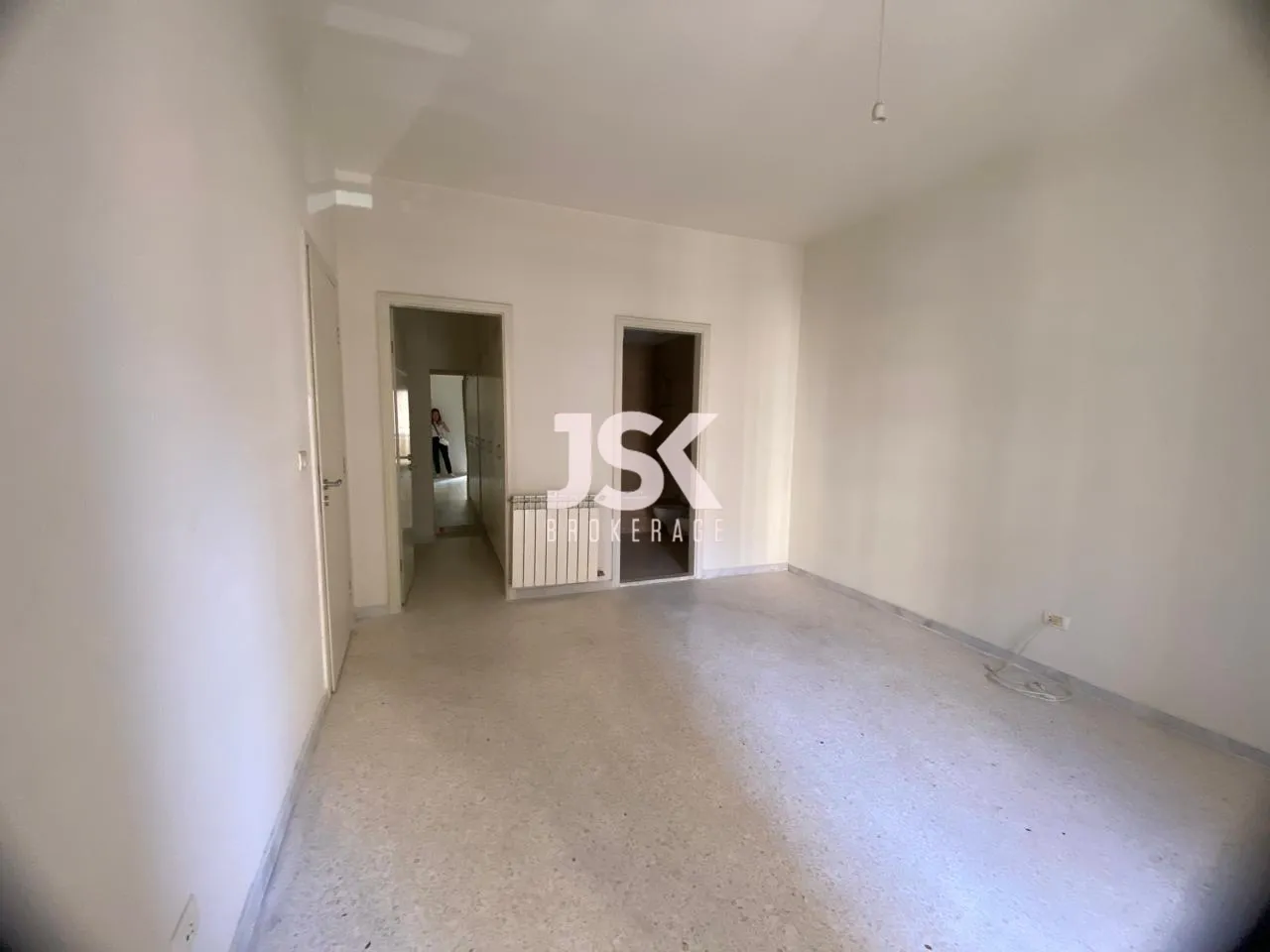 Apartment for Sale in Ain El Remmaneh