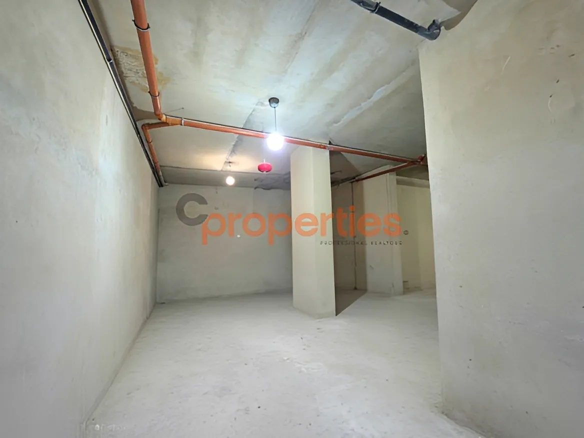 Warehouse for Rent in Antelias