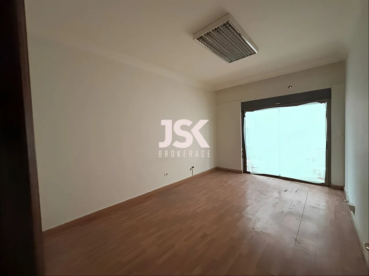 Office for Sale in Badaro