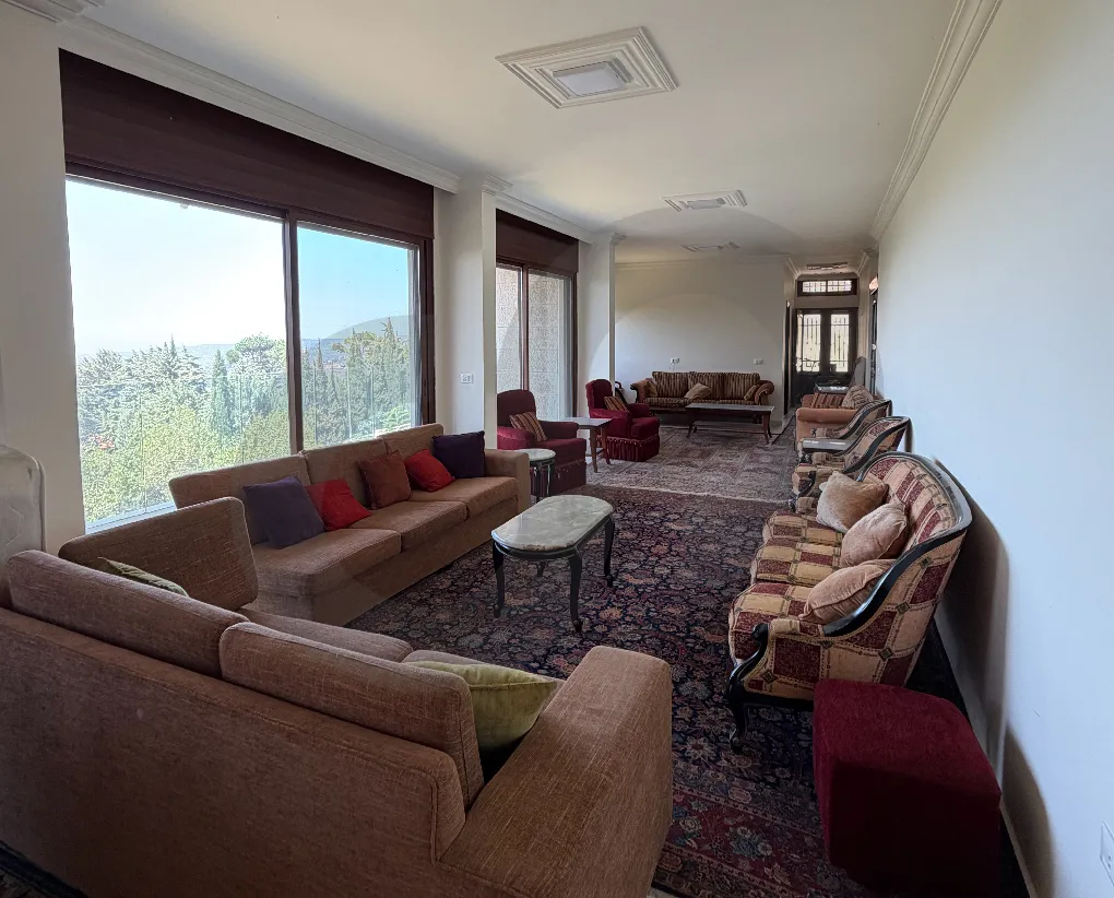 Villa for Sale in Saoufar
