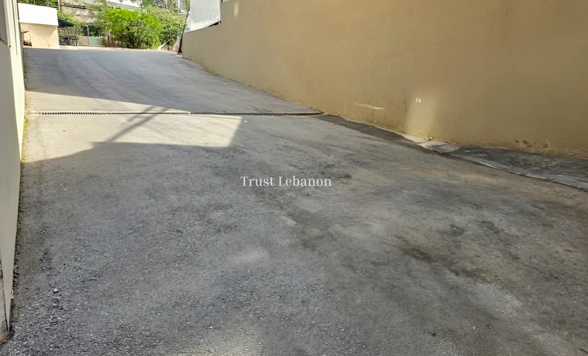 Warehouse for sale in Zouk Mikael, Lebanon