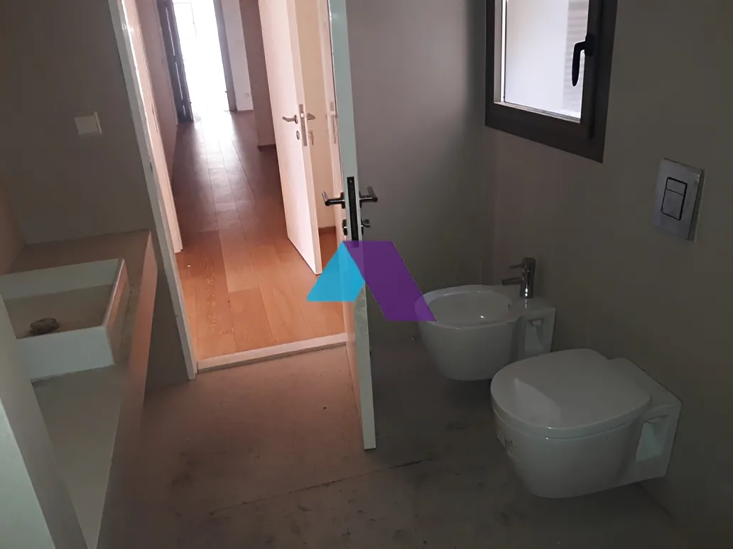 Apartment for Sale in Ras