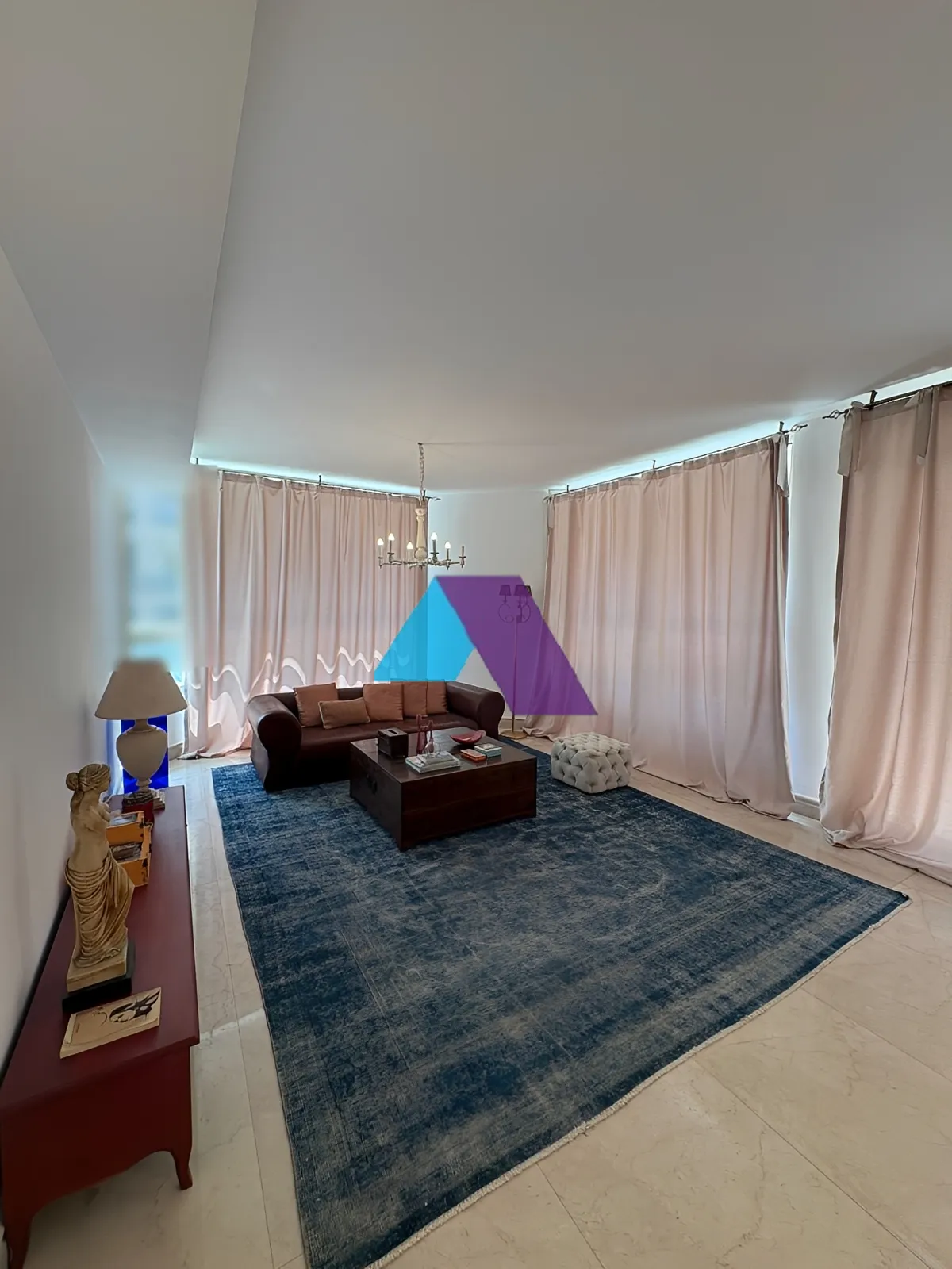 Apartment for sale in Kraytem, Beirut, Lebanon - 3 bed, 5 bath