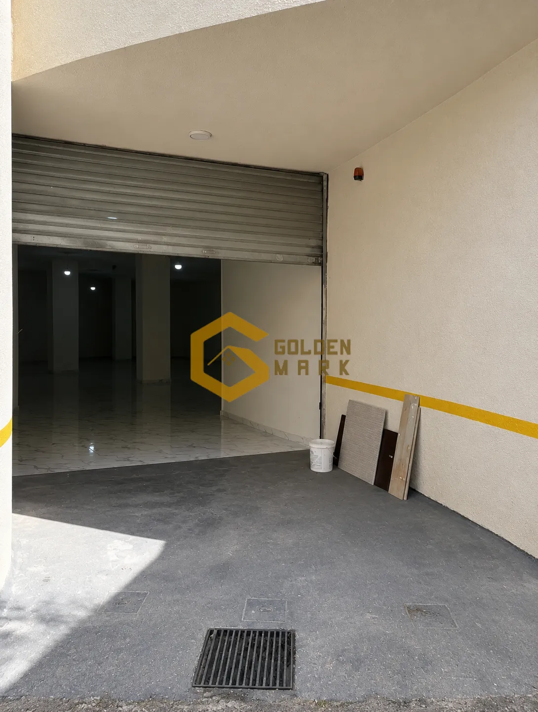 Warehouse for Sale in Bouar