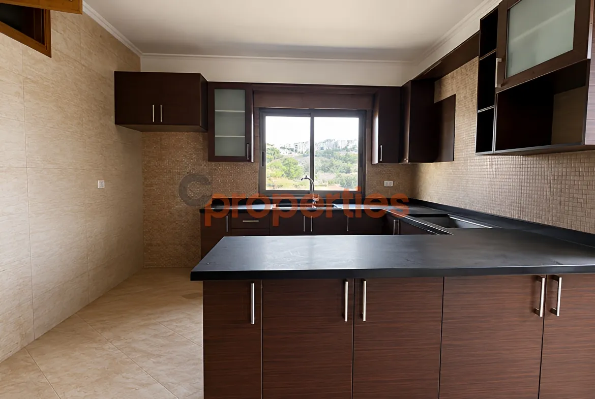 Apartment for Sale in Raoucheh