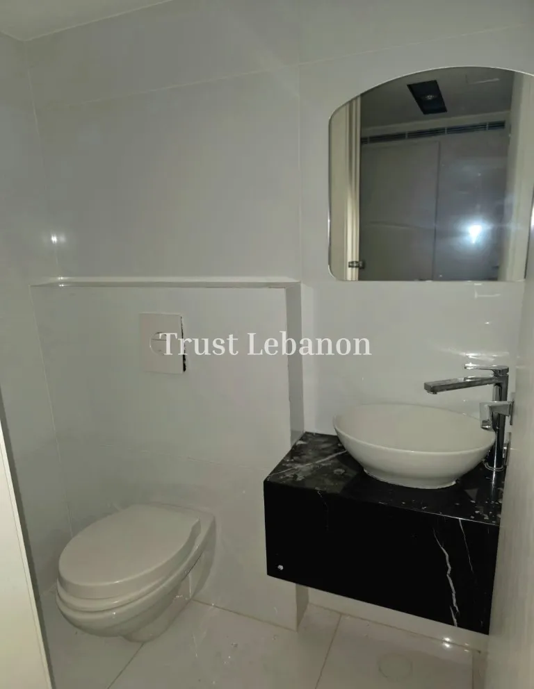 Showroom for rent in Hazmieh, Lebanon