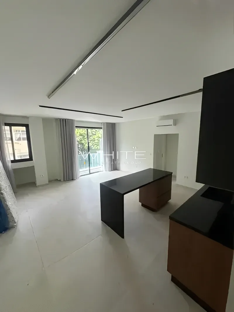 Apartment for Sale in Achrafieh - 2 bed, 2 bath