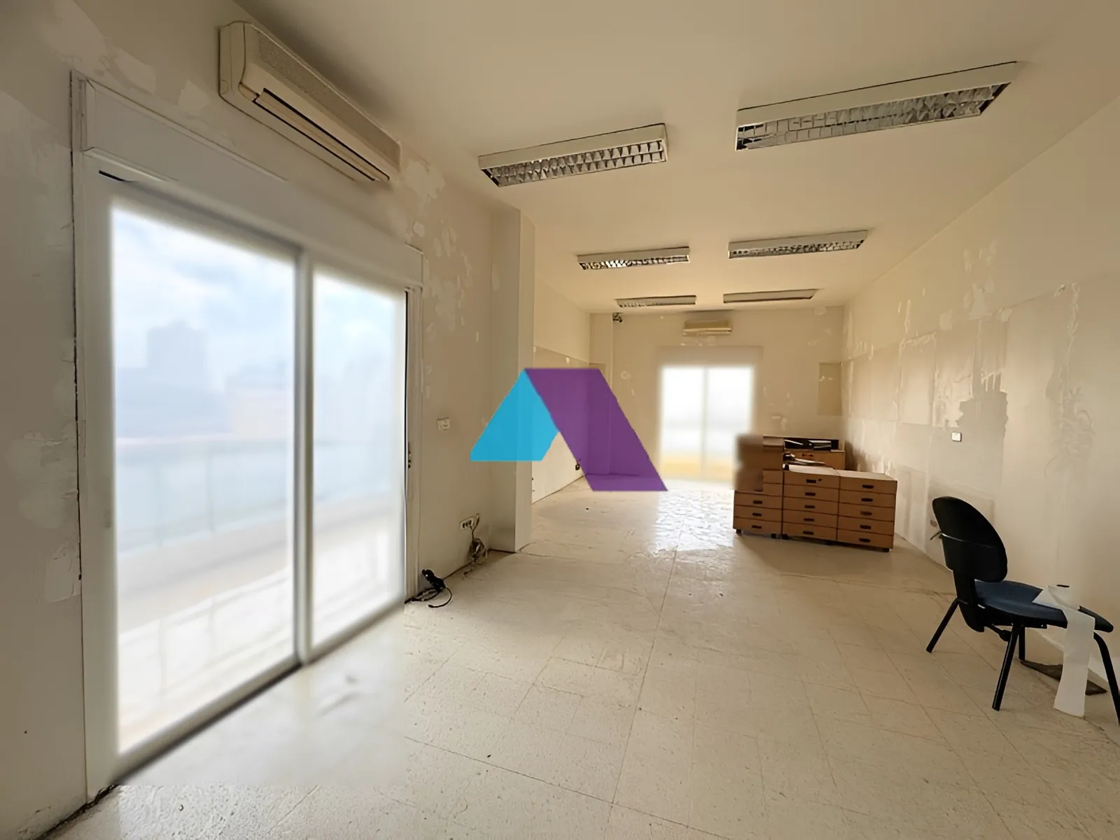 Apartment for Sale in Jdeideh - 3 bed, 3 bath