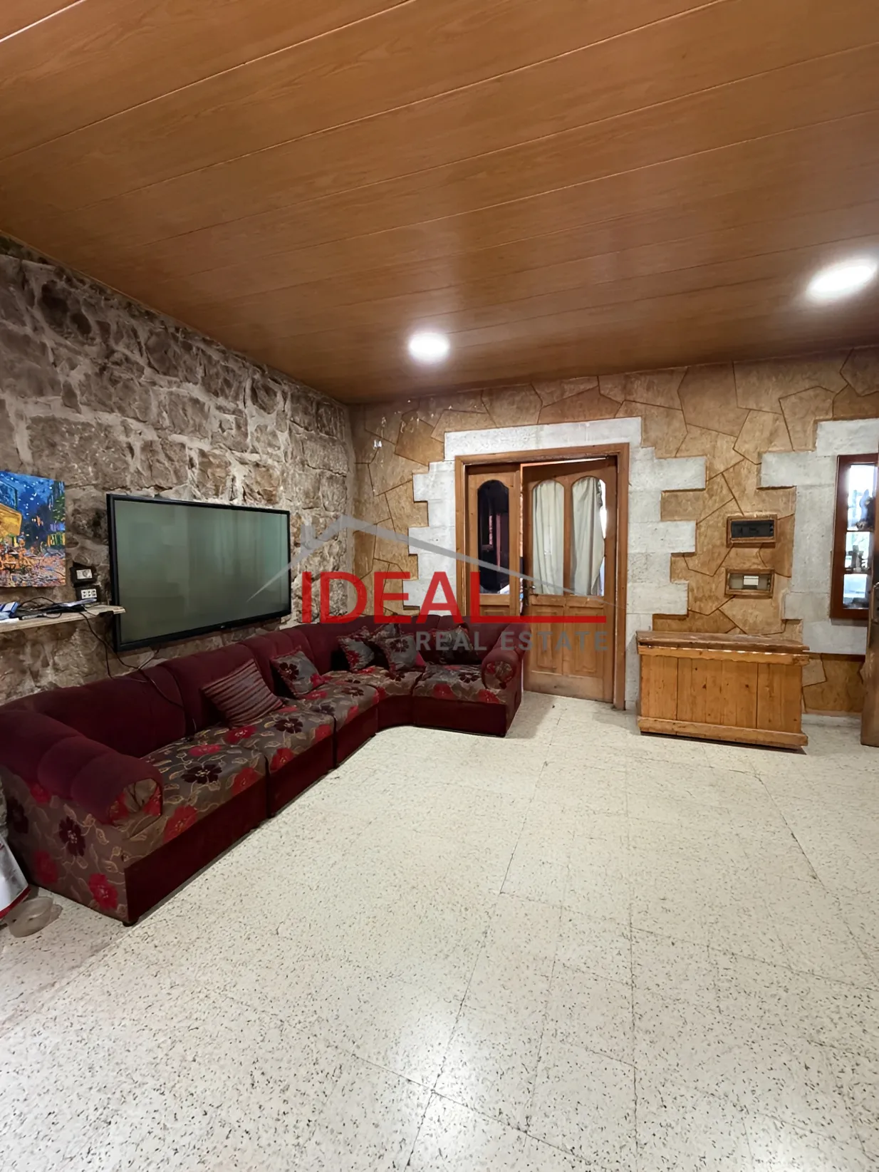 House for sale in Douma
