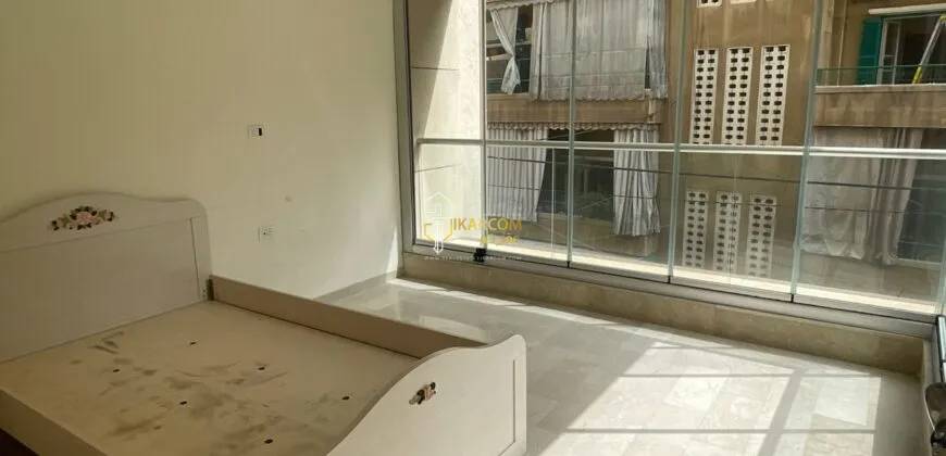 Apartment for rent in Ras Al Naba'a, Beirut, Lebanon