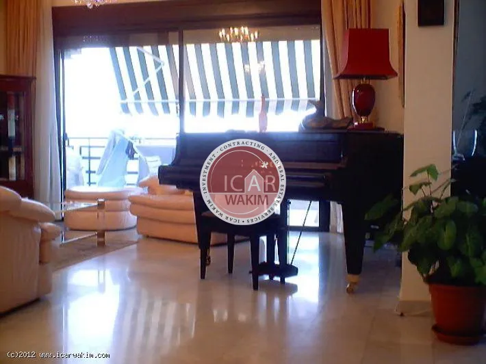 Villa for Sale in Beit Meri