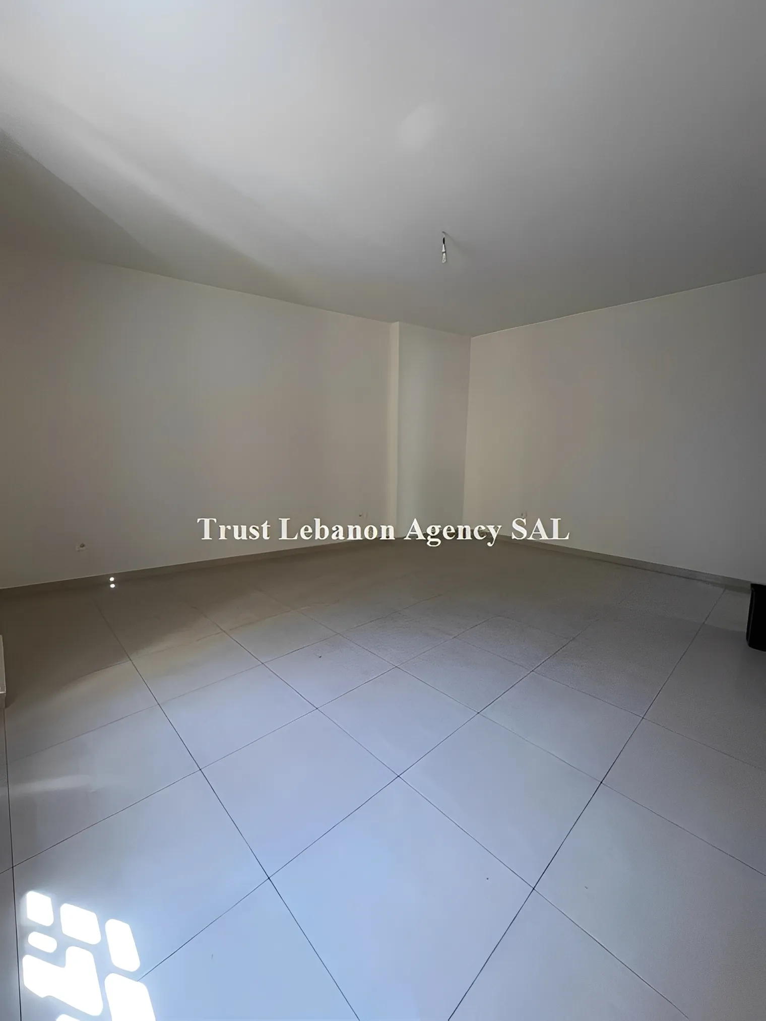 Office For Rent in Metn, Berej Hamoud