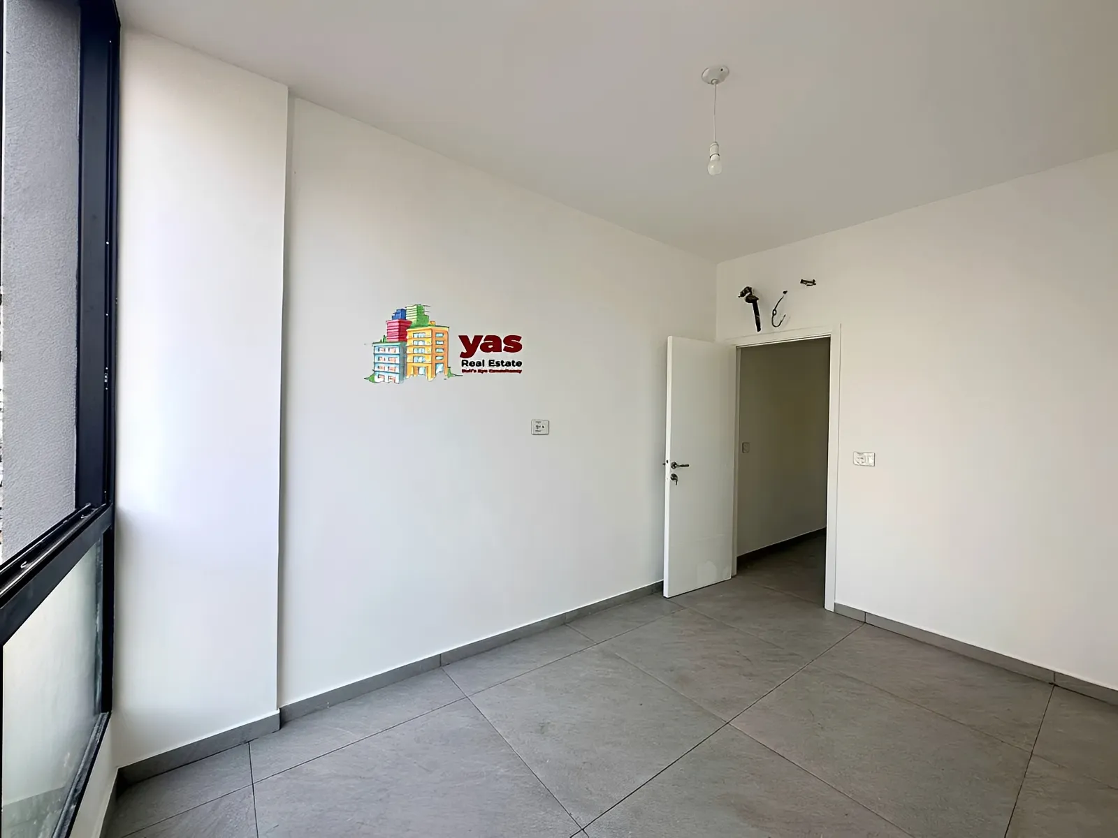 Office for rent in Zalqa