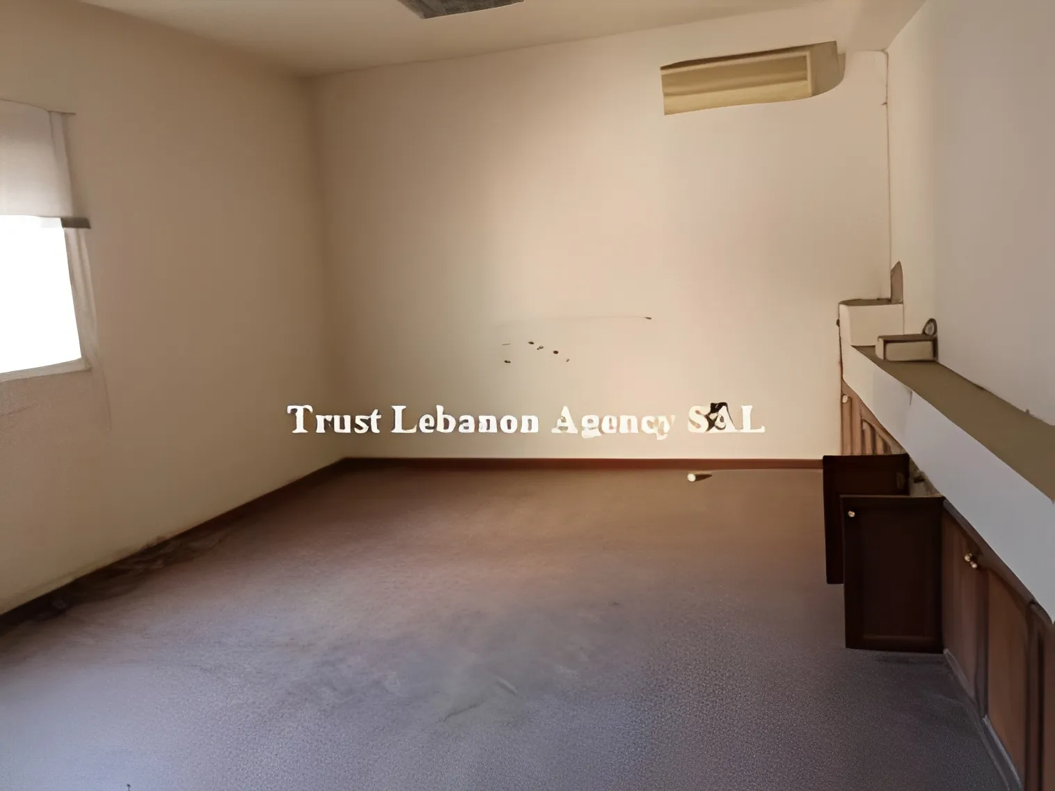 Commercial Property For Rent in Baabda, Hazmieh
