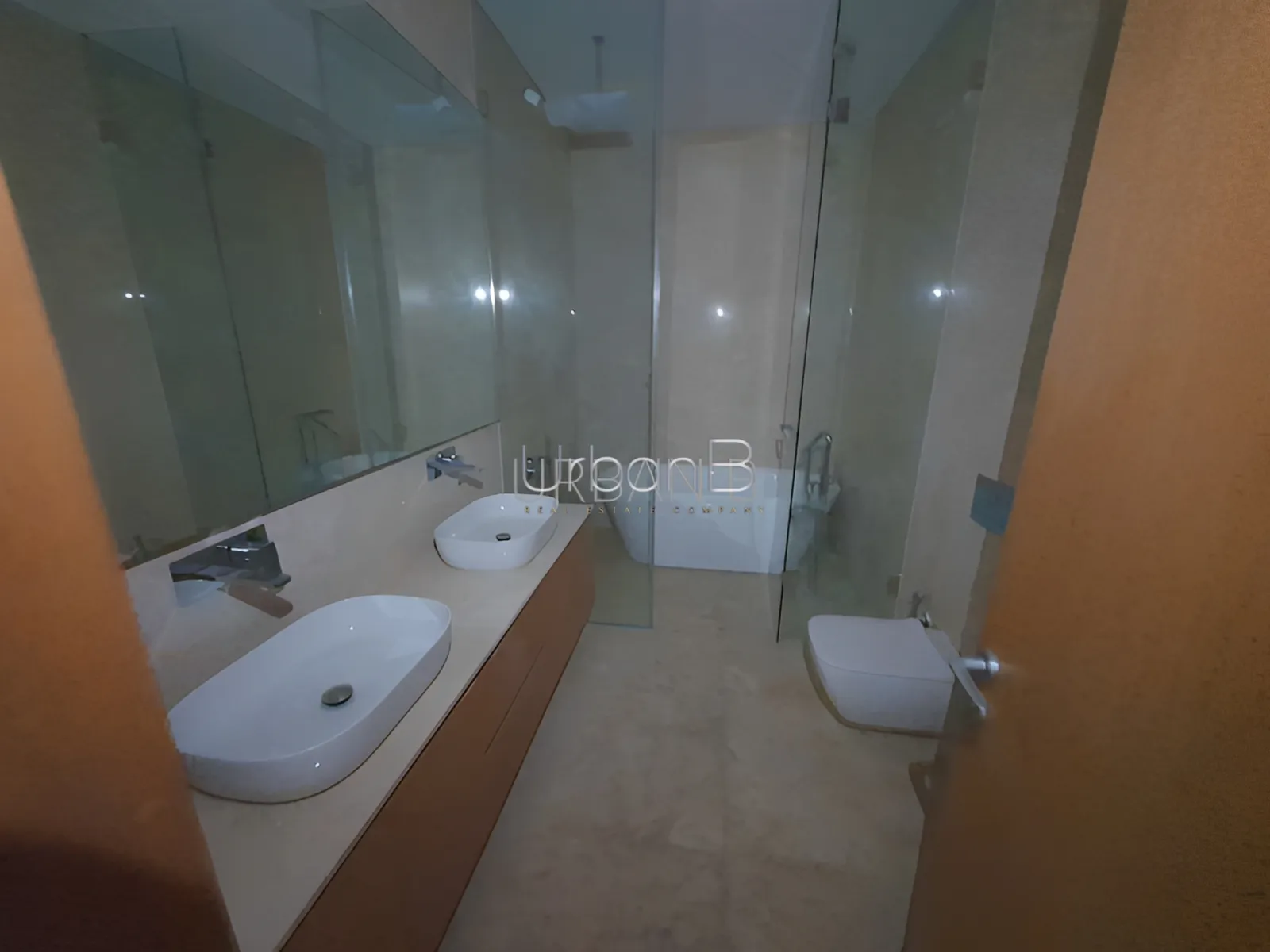 Residential in Ain el mraiseh, beirut, lebanon