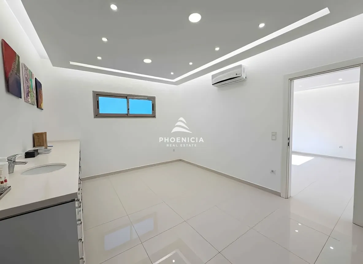 Clinic for rent in Byblos