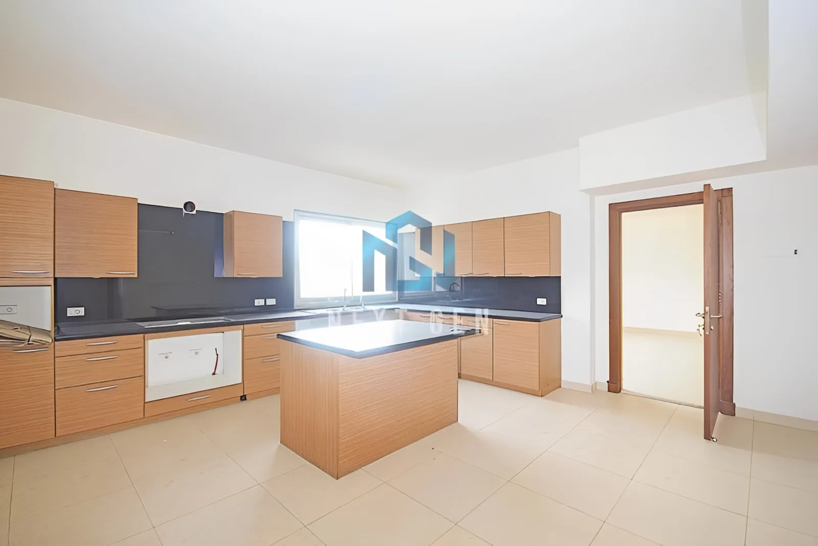 Apartment for Sale in Ras Beirut