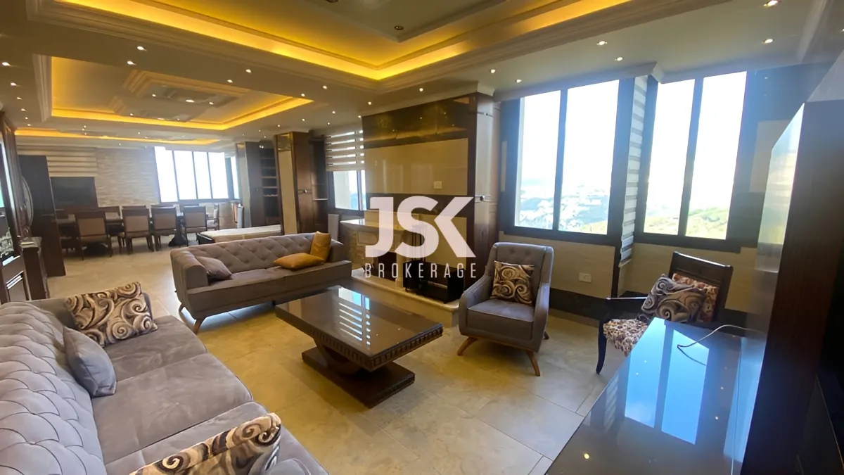 Apartment for Rent in Mazraat Yachoua, Lebanon - 3 bed, 3 bath