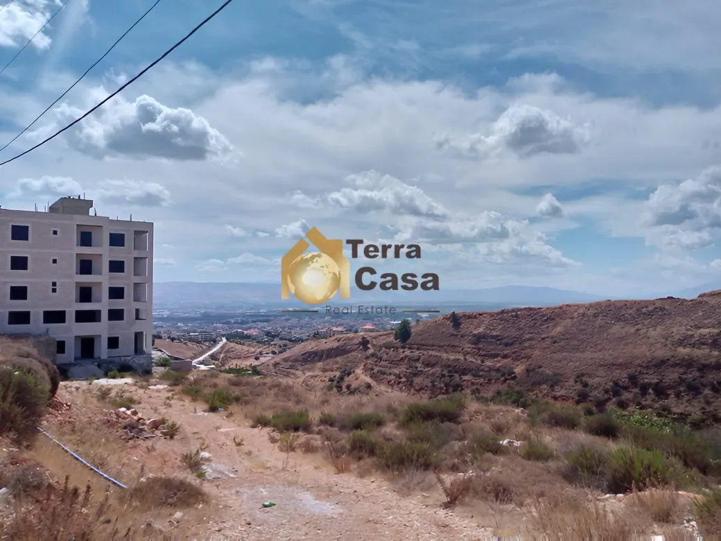 Land for Sale in Aradi Zahle