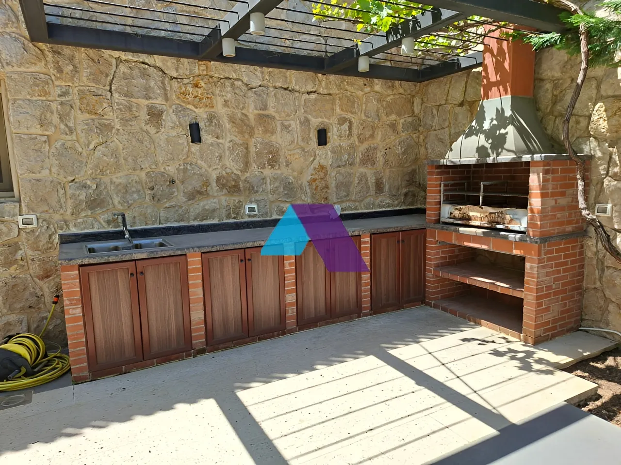 Villa for rent in Bikfaiya