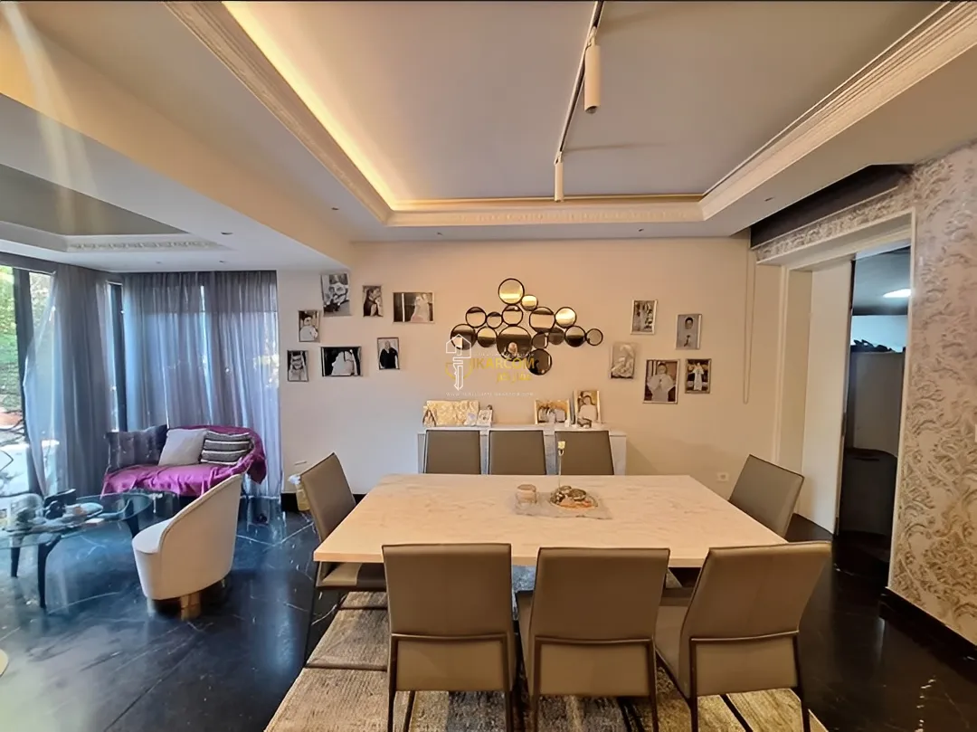 Apartment for Sale in Mar Roukouz - 4 bed, 4 bath