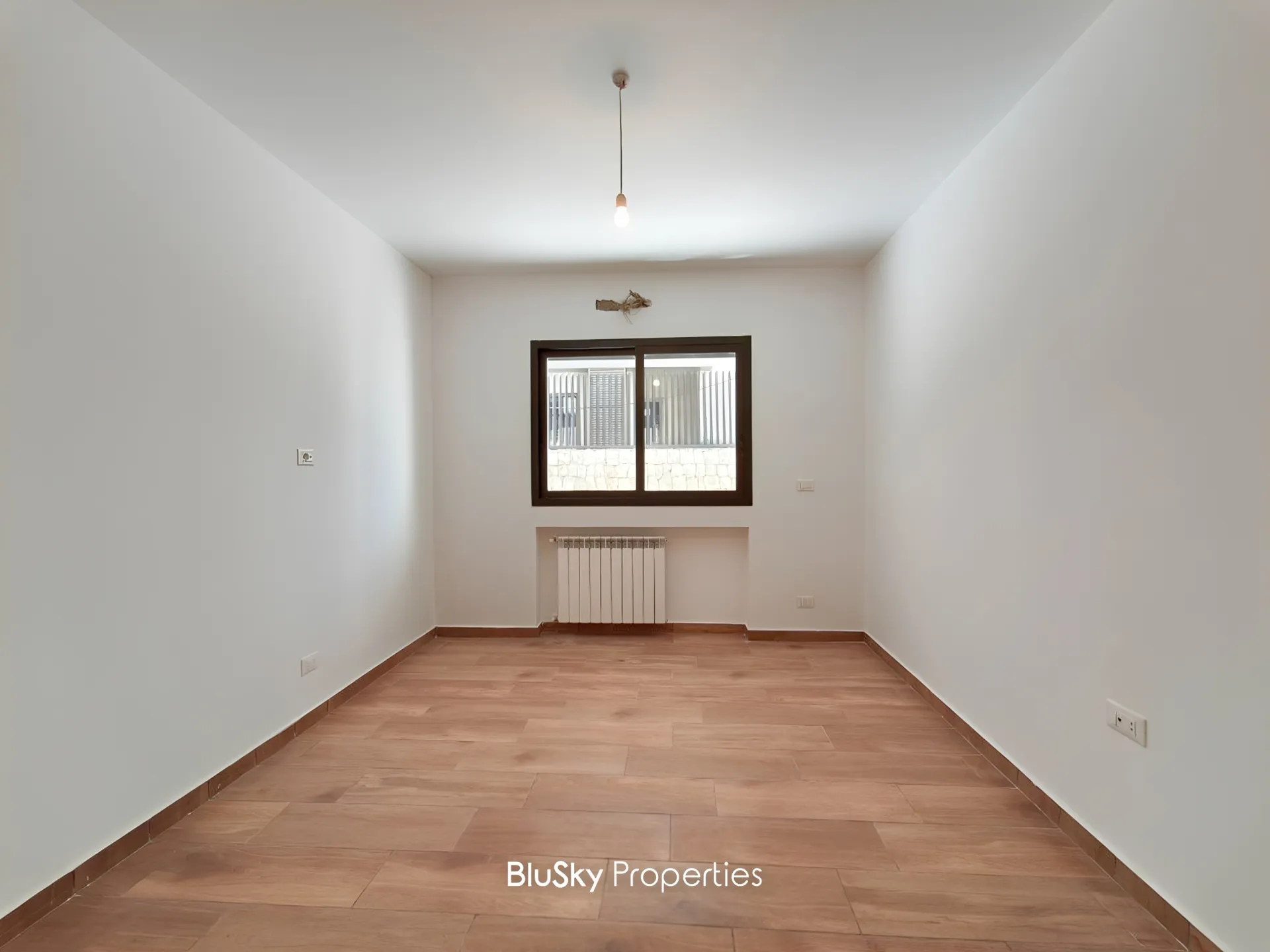 Apartment for sale in Ballouneh