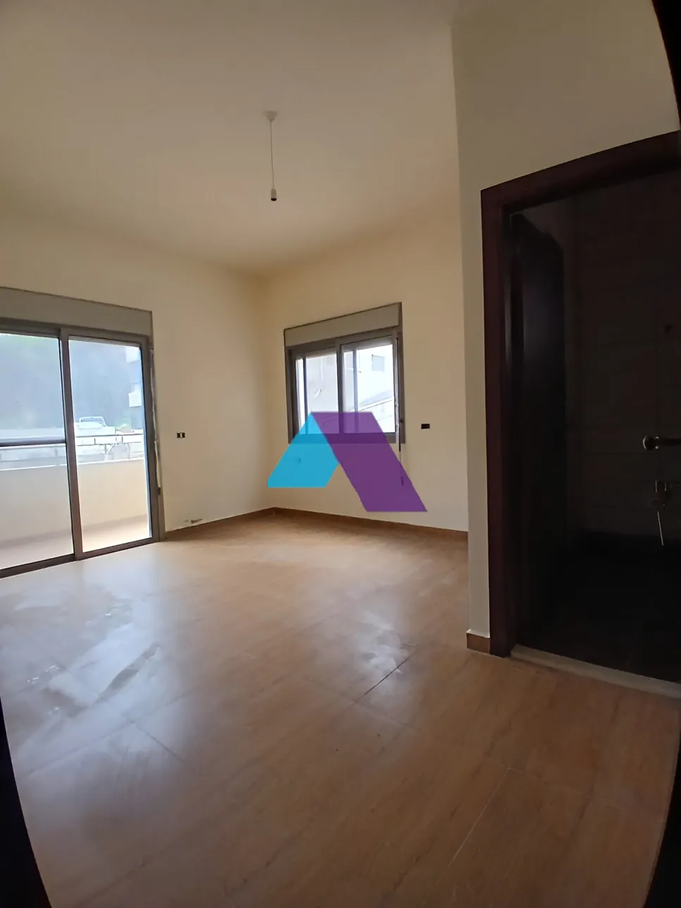 Apartment for Sale in Ain Saadeh