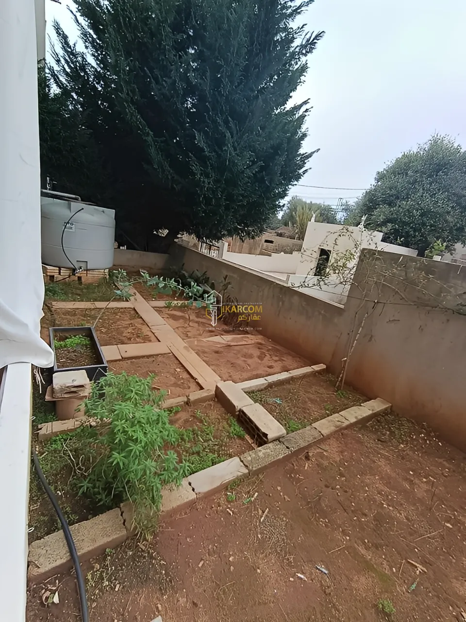 Apartment for Sale in Biaqout - 3 bed, 2 bath