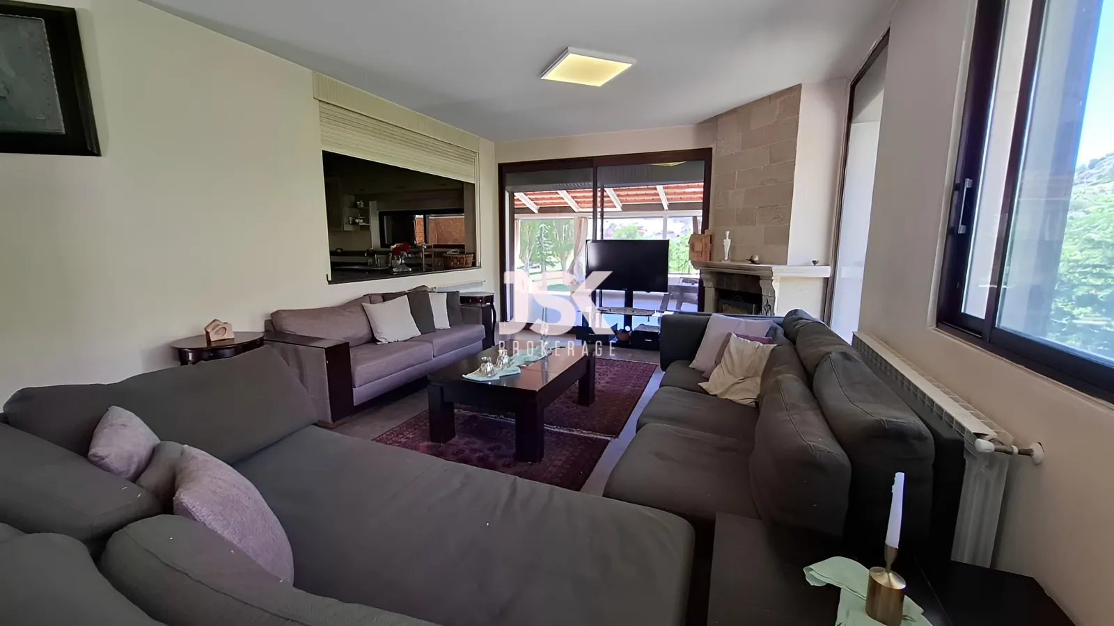Land for Sale in Laqlouq
