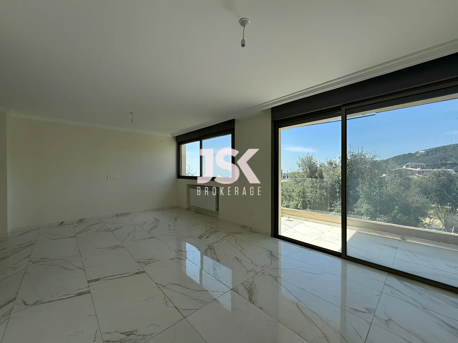 Apartment for Sale in Mar Moussa El Douar