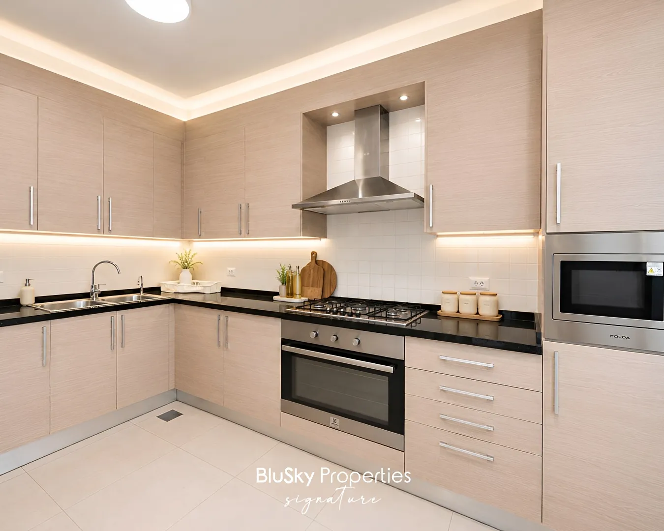 Apartment for rent in Achrafieh, beirut, lebanon - 3 bed, 4.0 bath