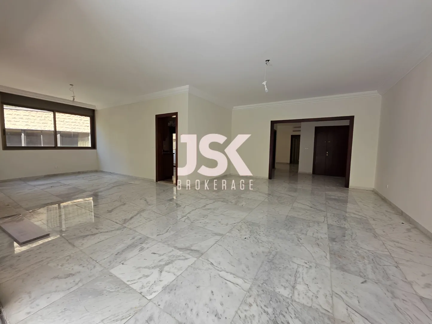 Apartment for sale in Hazmieh, Lebanon - 2 bed, 4 bath