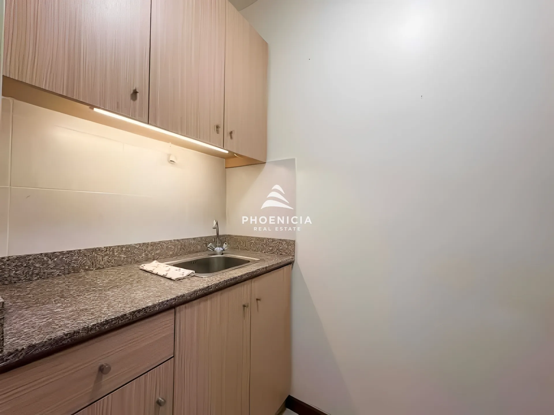Office for rent in Byblos