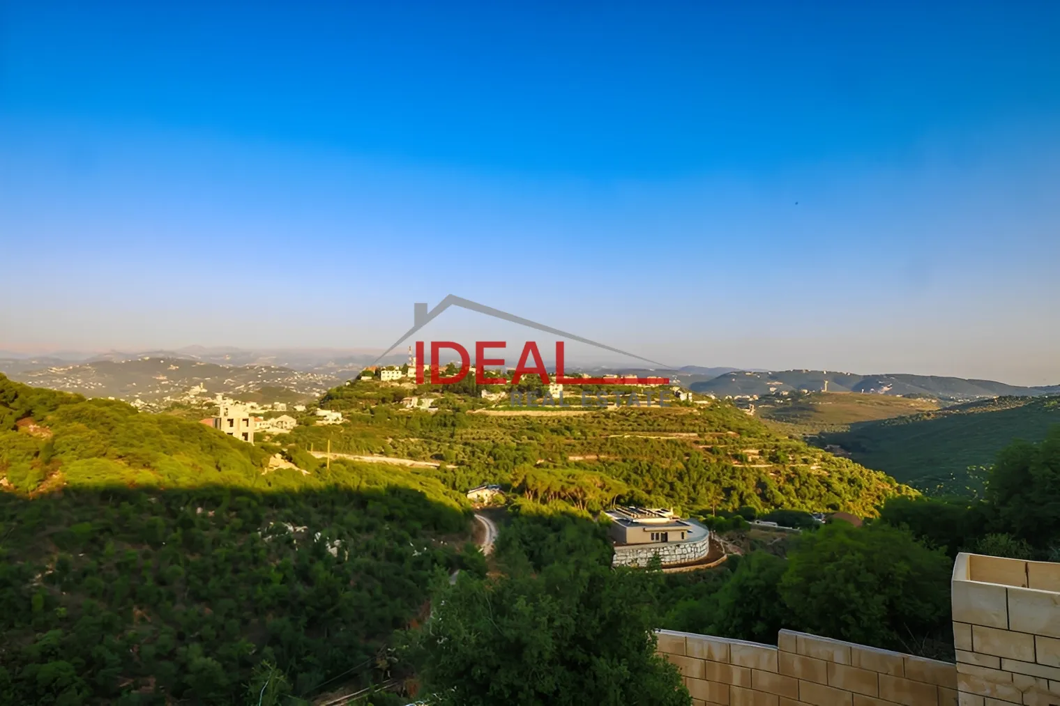 Villa for Sale in Aabrine, Lebanon - 3 bed, 3 bath