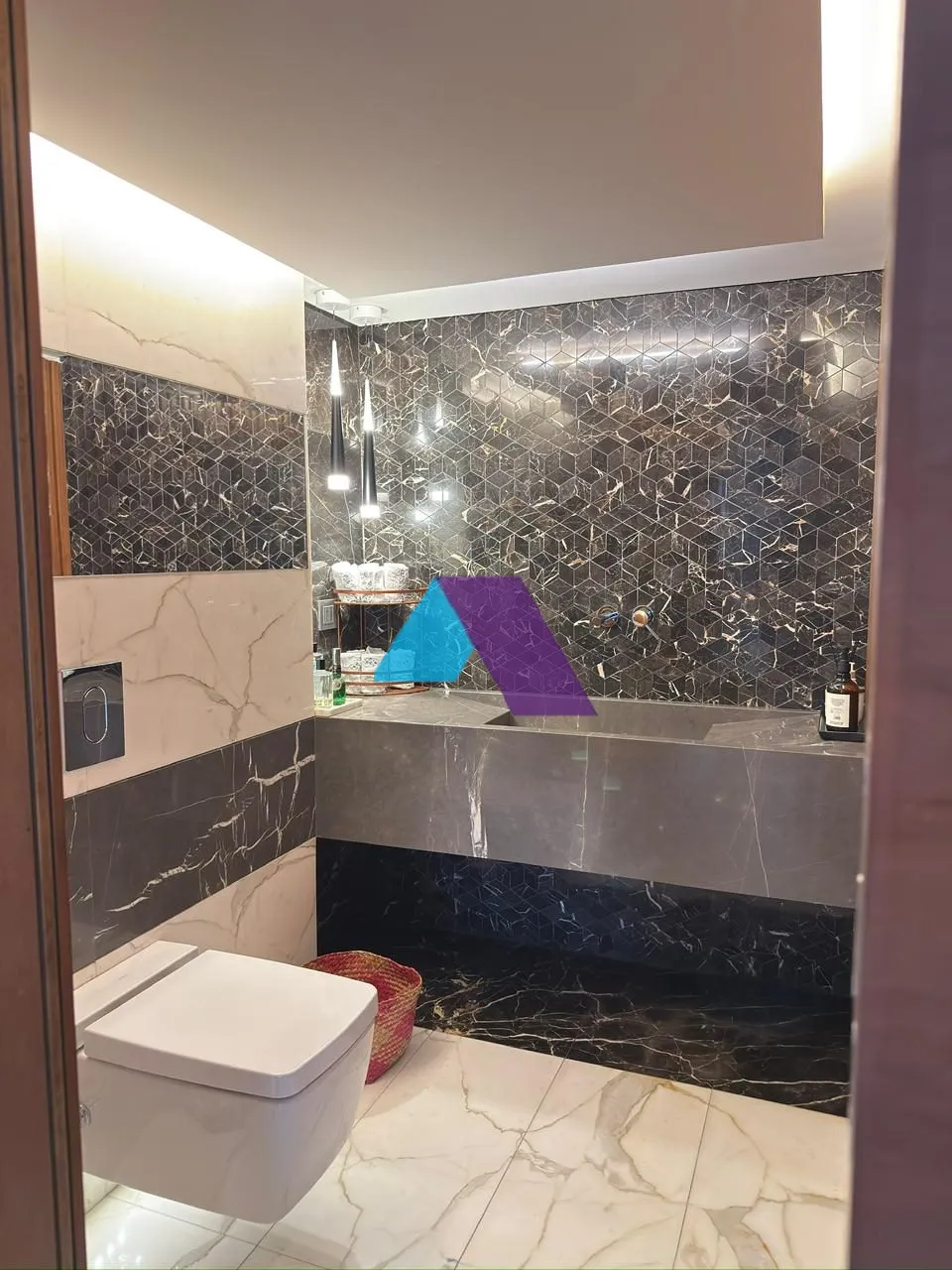 Apartment for Sale in Ain El Tineh