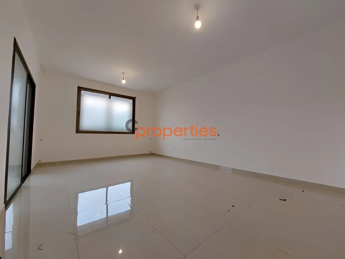 Apartment for Sale in Zalqa - 2 bed, 2 bath