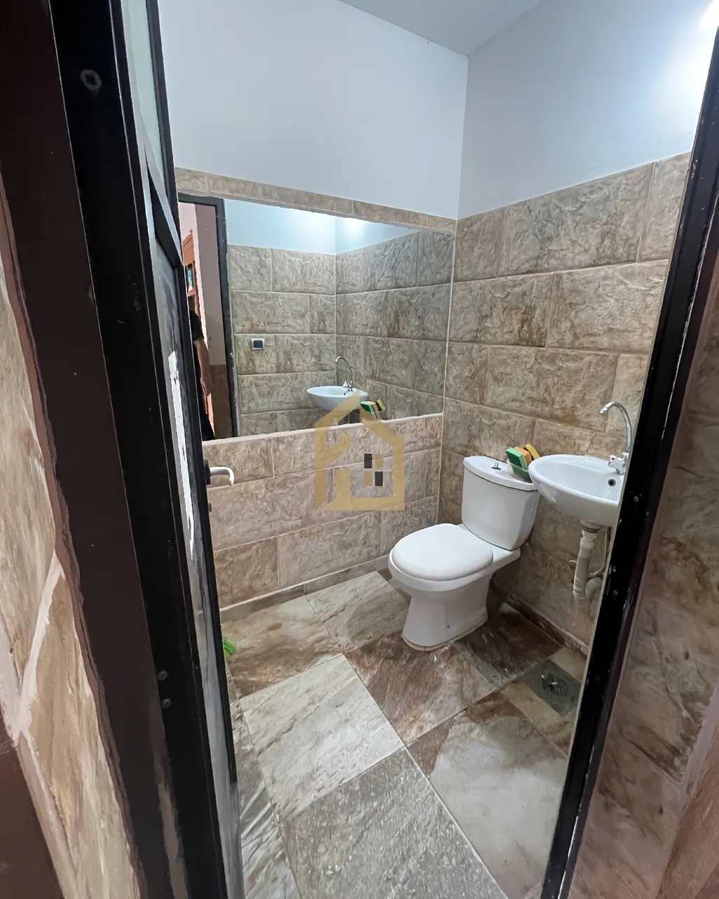 Warehouse for rent in Kaslik, Lebanon
