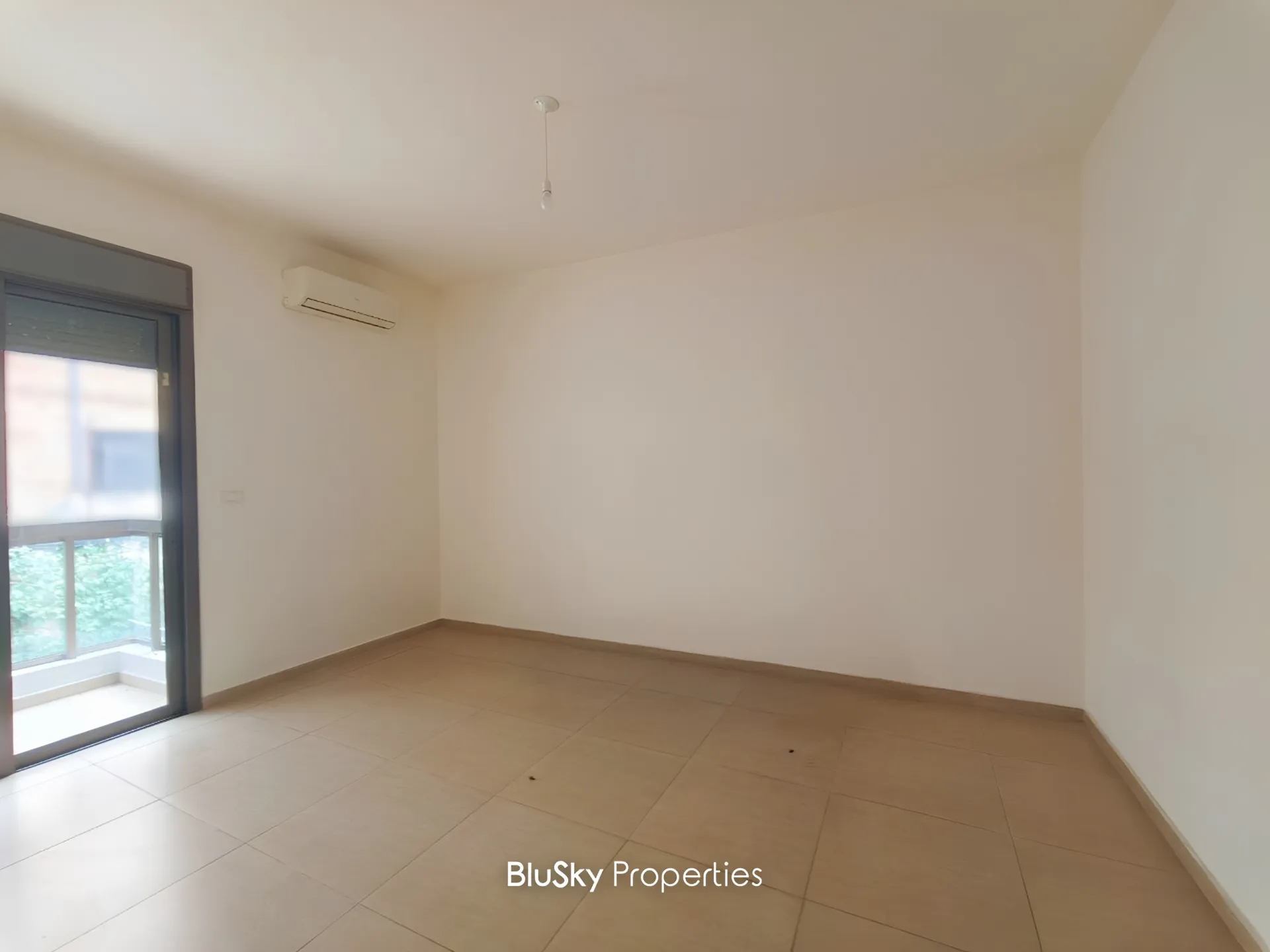 Apartment for rent in Kfar hbab, lebanon