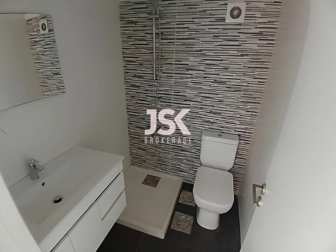 Apartment for Sale in Jal El Dib