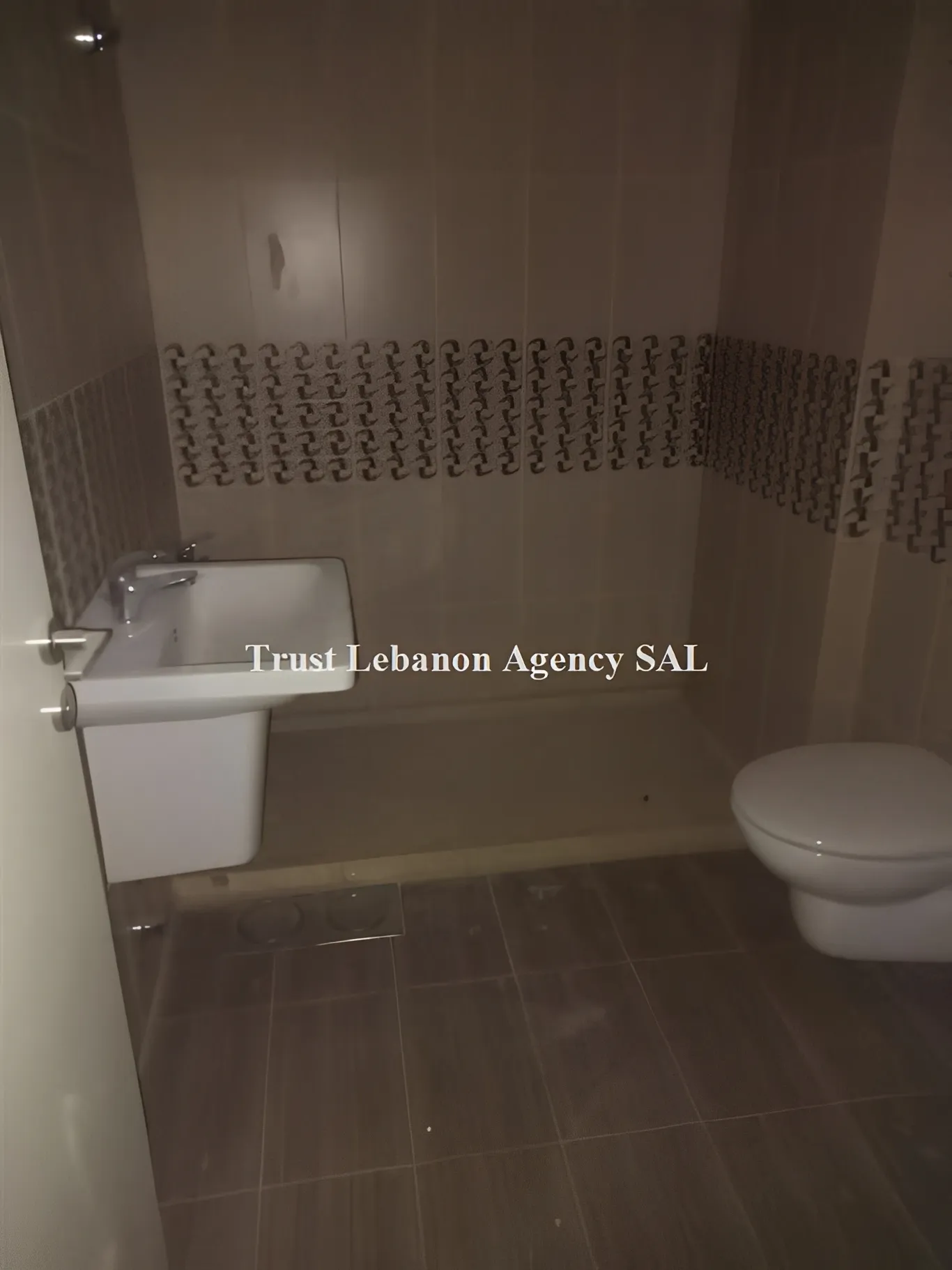 Apartment for Sale in Metn Mar Roukoz Lebanon - 2 bed, 3 bath