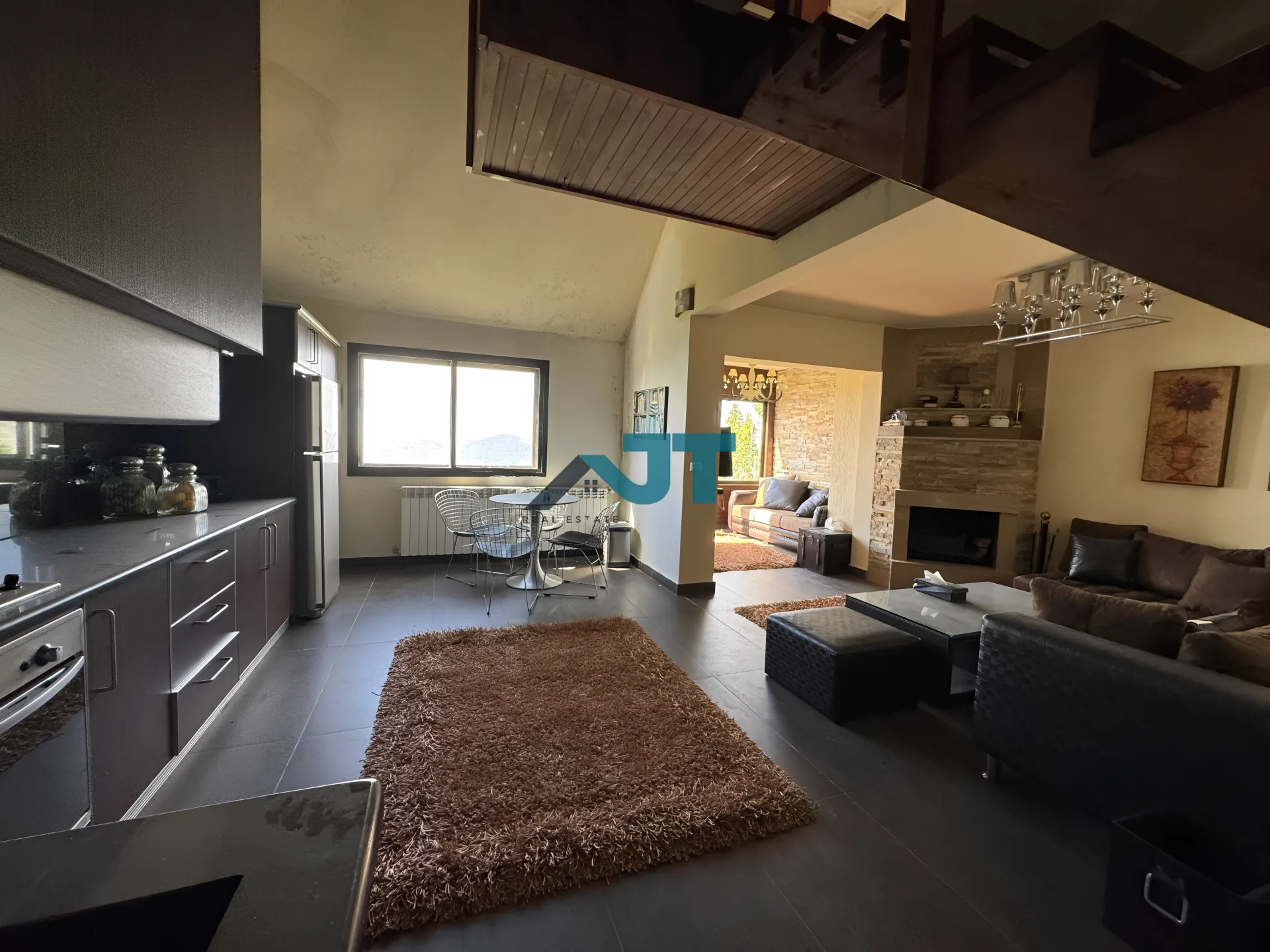 Apartment for Sale in Kfardebian