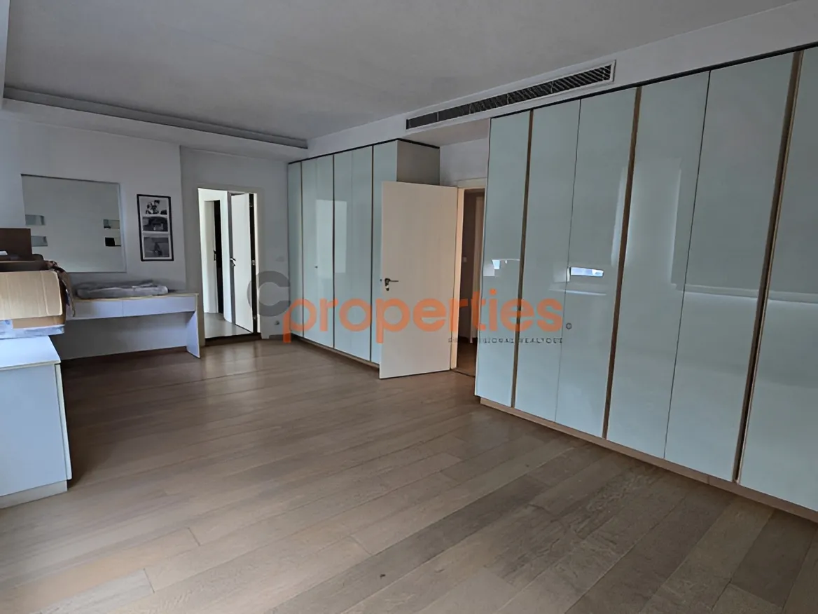 Apartment for Rent in Forn El Chebbak