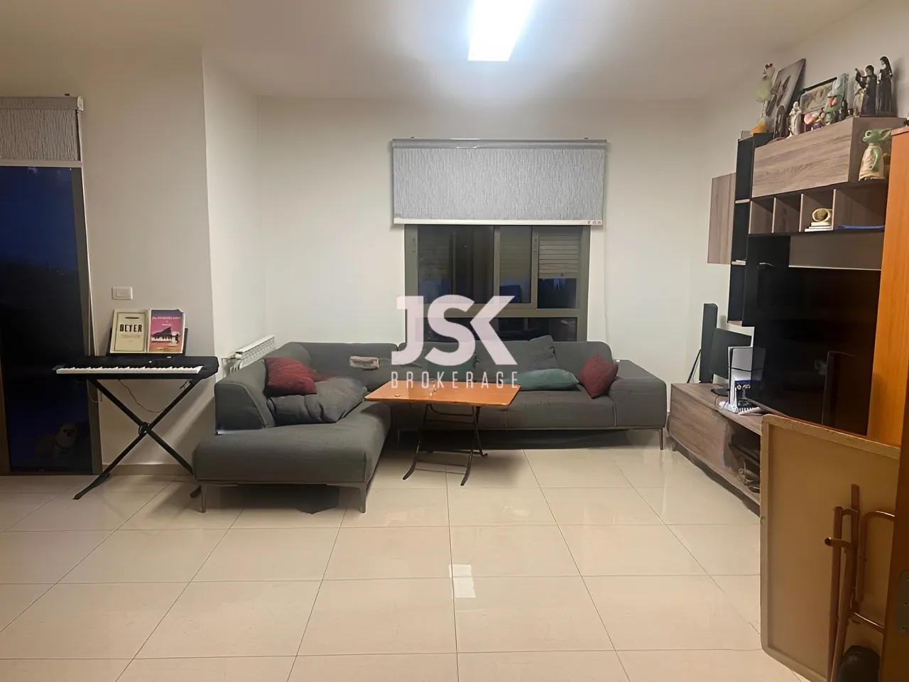 Apartment for Sale in Aley - 3 bed, 3 bath